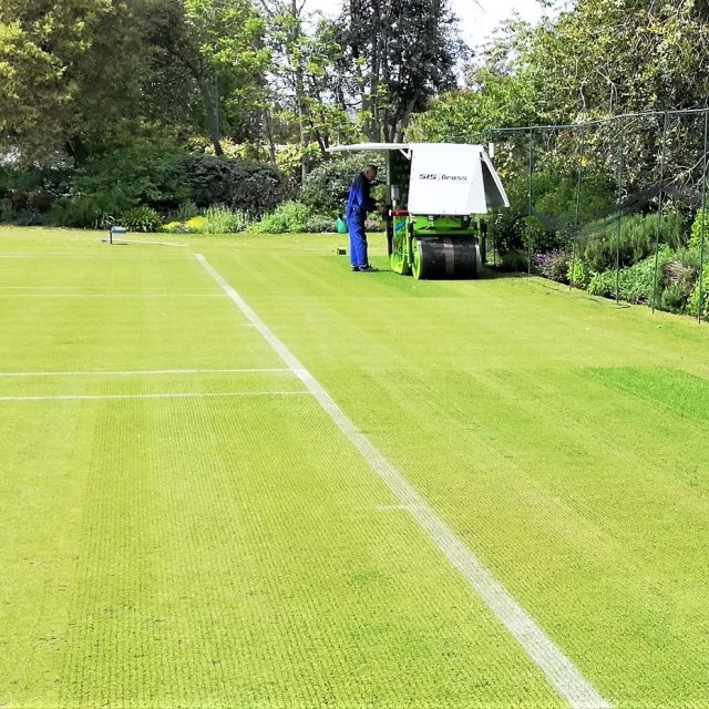 SISGrass tennis court, Hyrbid tennis court